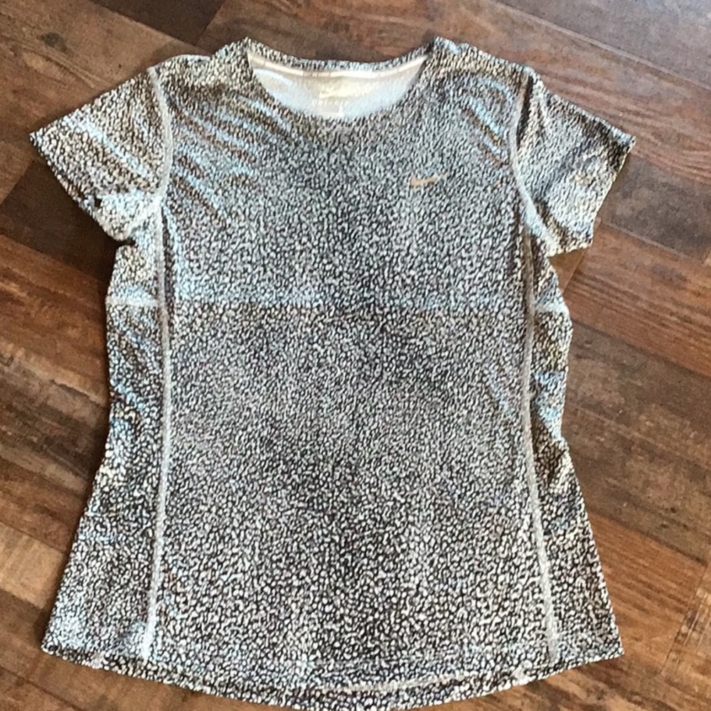 Nike dry fit top